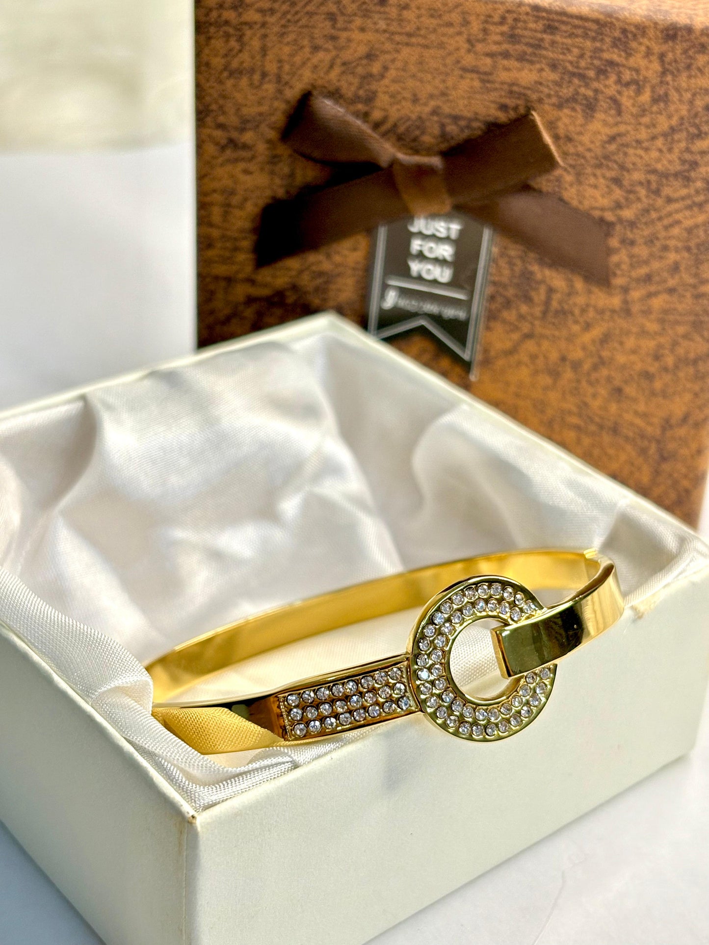 Elegant Anti-Tarnish Gold Rhinestone O-Ring Bangle Bracelet | Korean Inspired Women's Jewellery