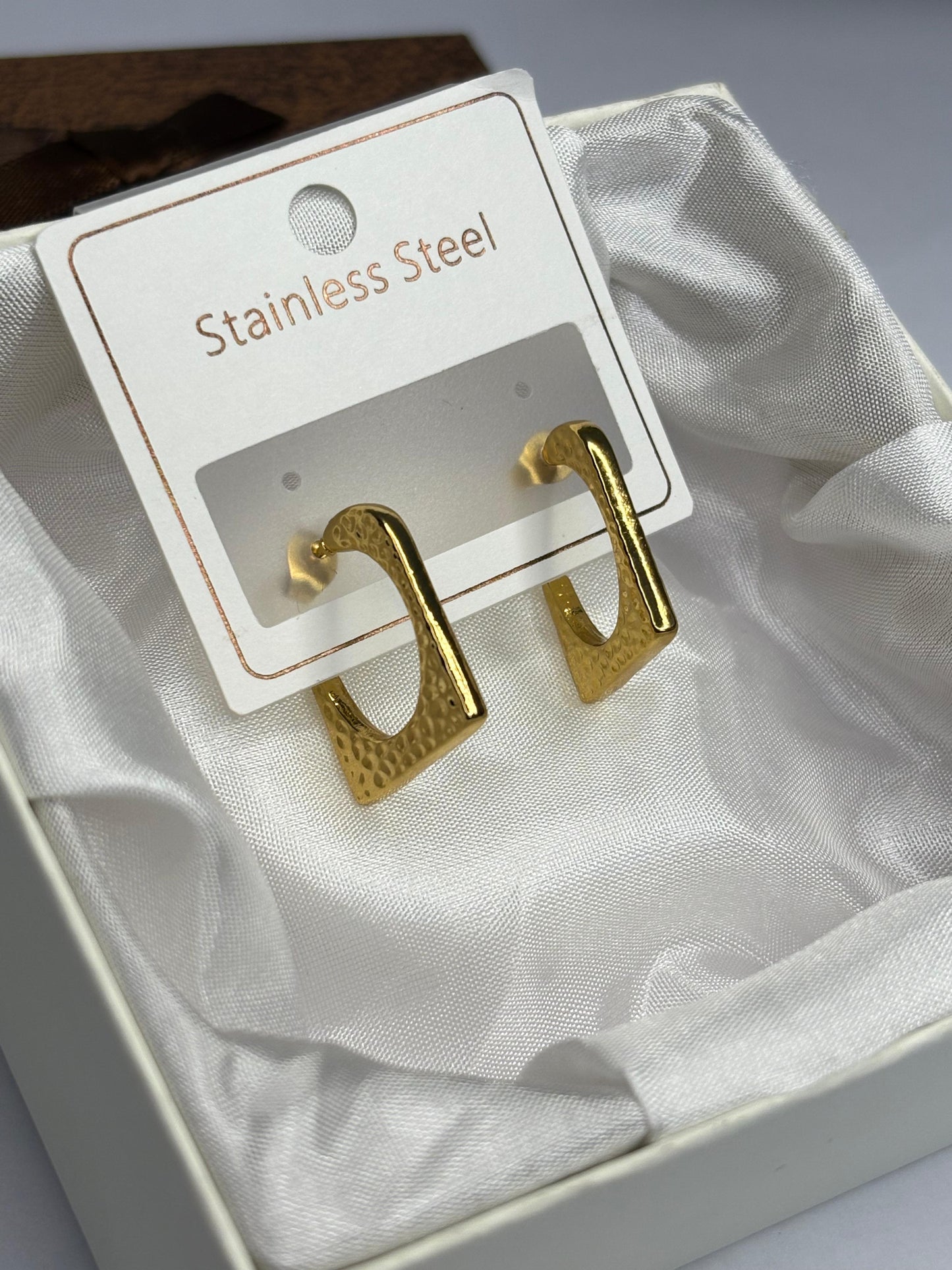 Modern Gold Plated Anti-Tarnish Hoops - Korean Fashion Inspired, Textured Square Design for Women - Ideal for Gifting