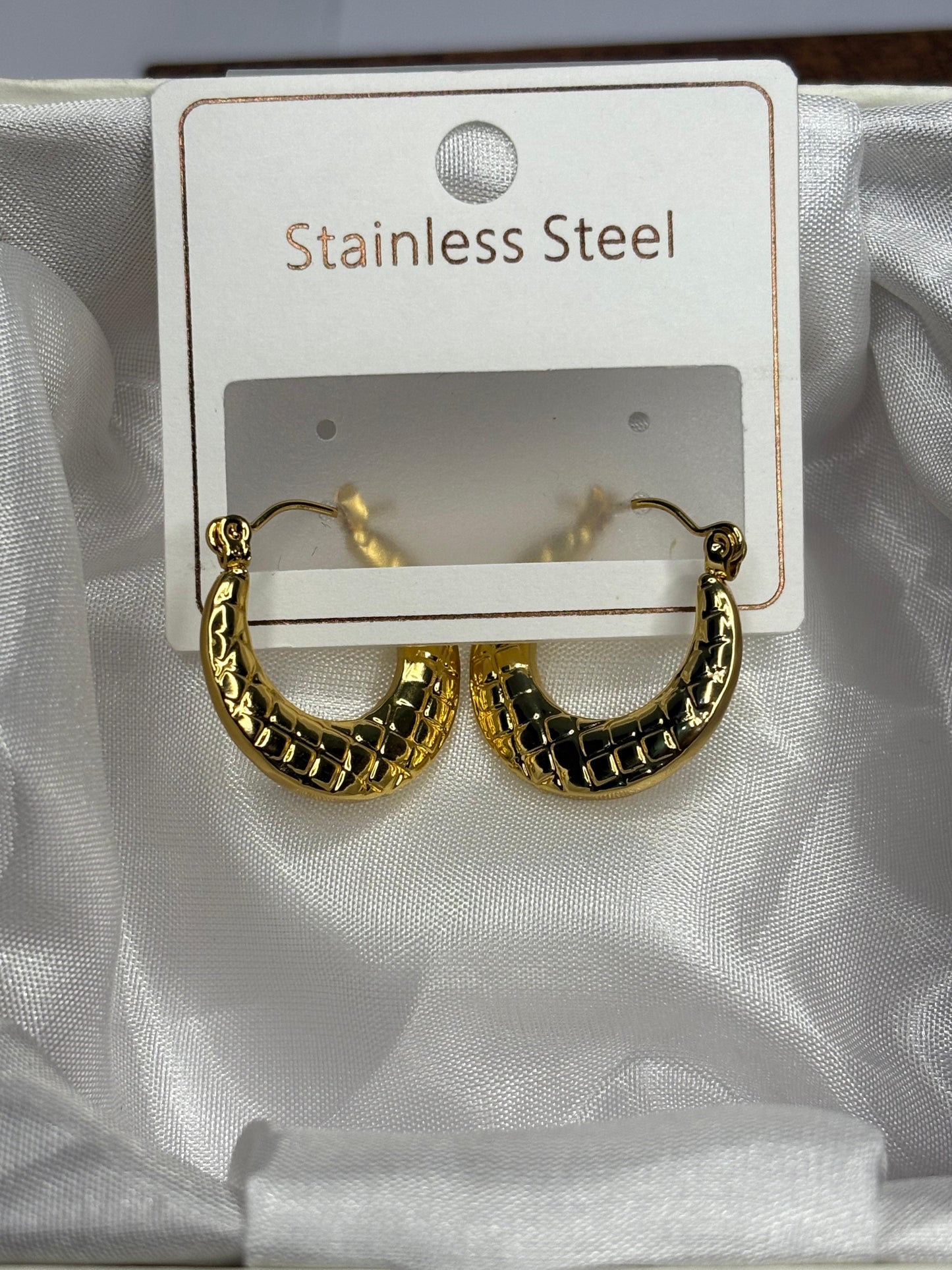 Anti-Tarnish Gold Plated Hoop Earrings - Trendy Korean Jewellery with Unique Textured Detail for Daily Wear