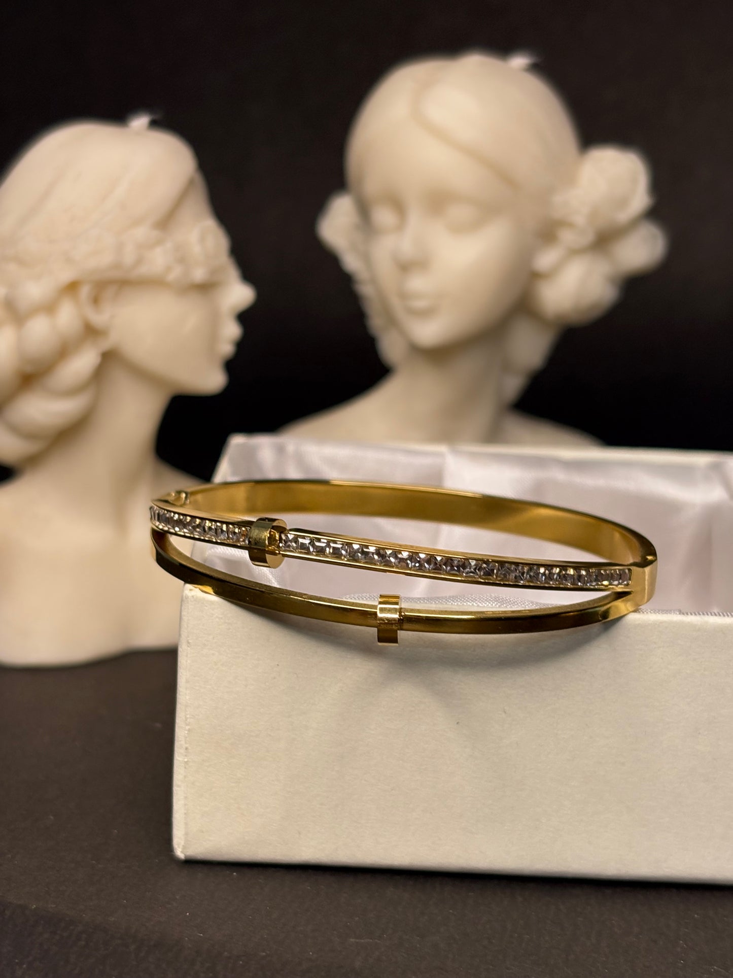 ZIOR Women's Gold-Toned Bangle Bracelet double line