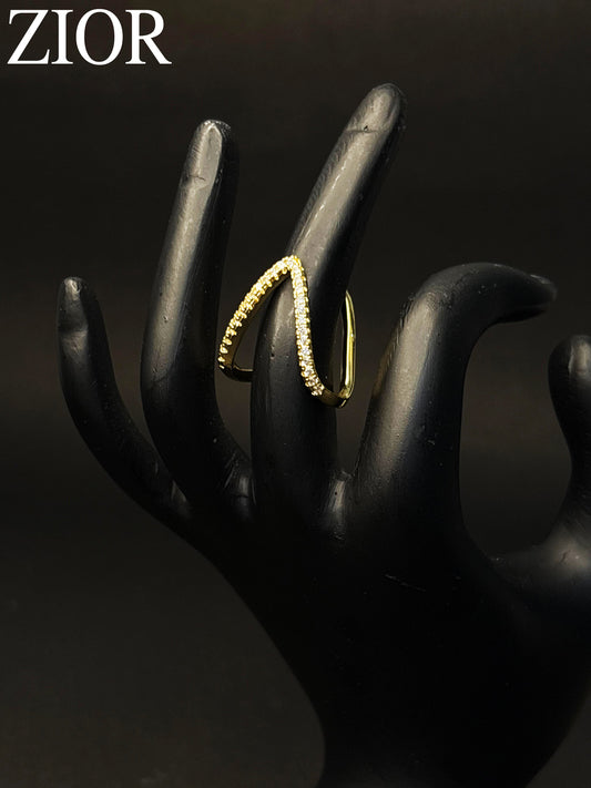 ZIOR Women's Gold-Plated Wave Design Ring