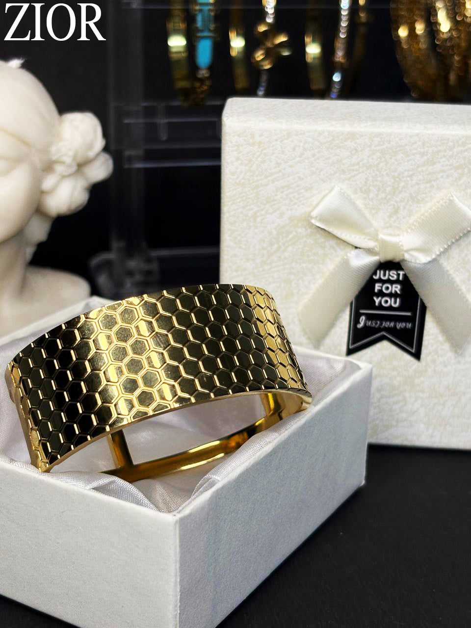 ZIOR Women's Gold-Plated Wide Cuff Bracelet Elegant Honeycomb Pattern