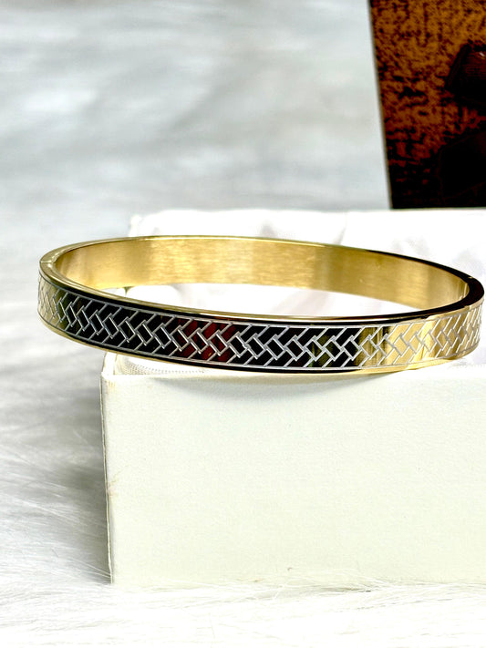 Durable Anti-Tarnish Gold Plated Modern Pattern Bangle | Korean Inspired Unisex Couple Bracelet