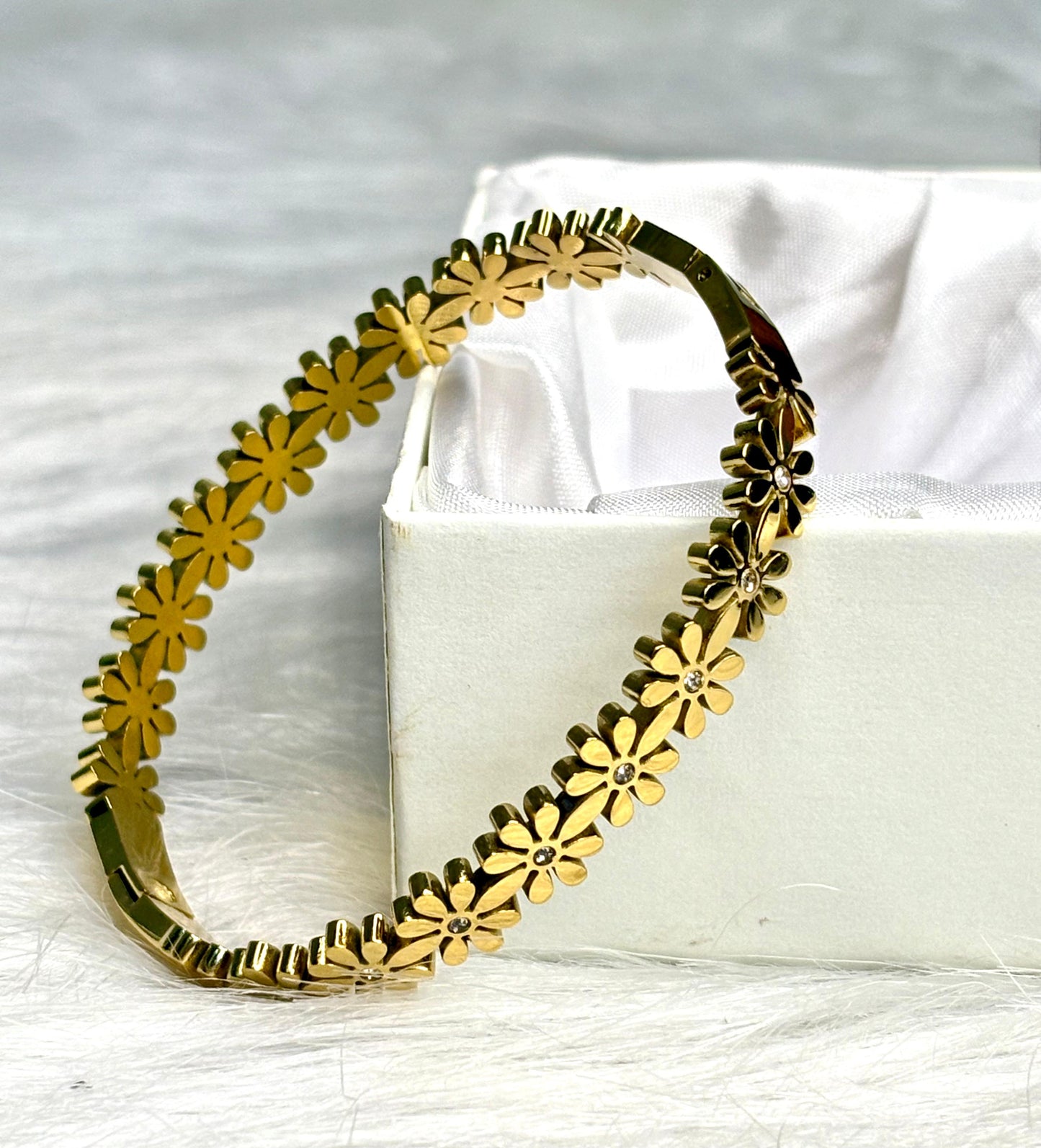 Elegant Anti-Tarnish Gold Flower Bangle Bracelet | Korean Inspired Women's Jewellery