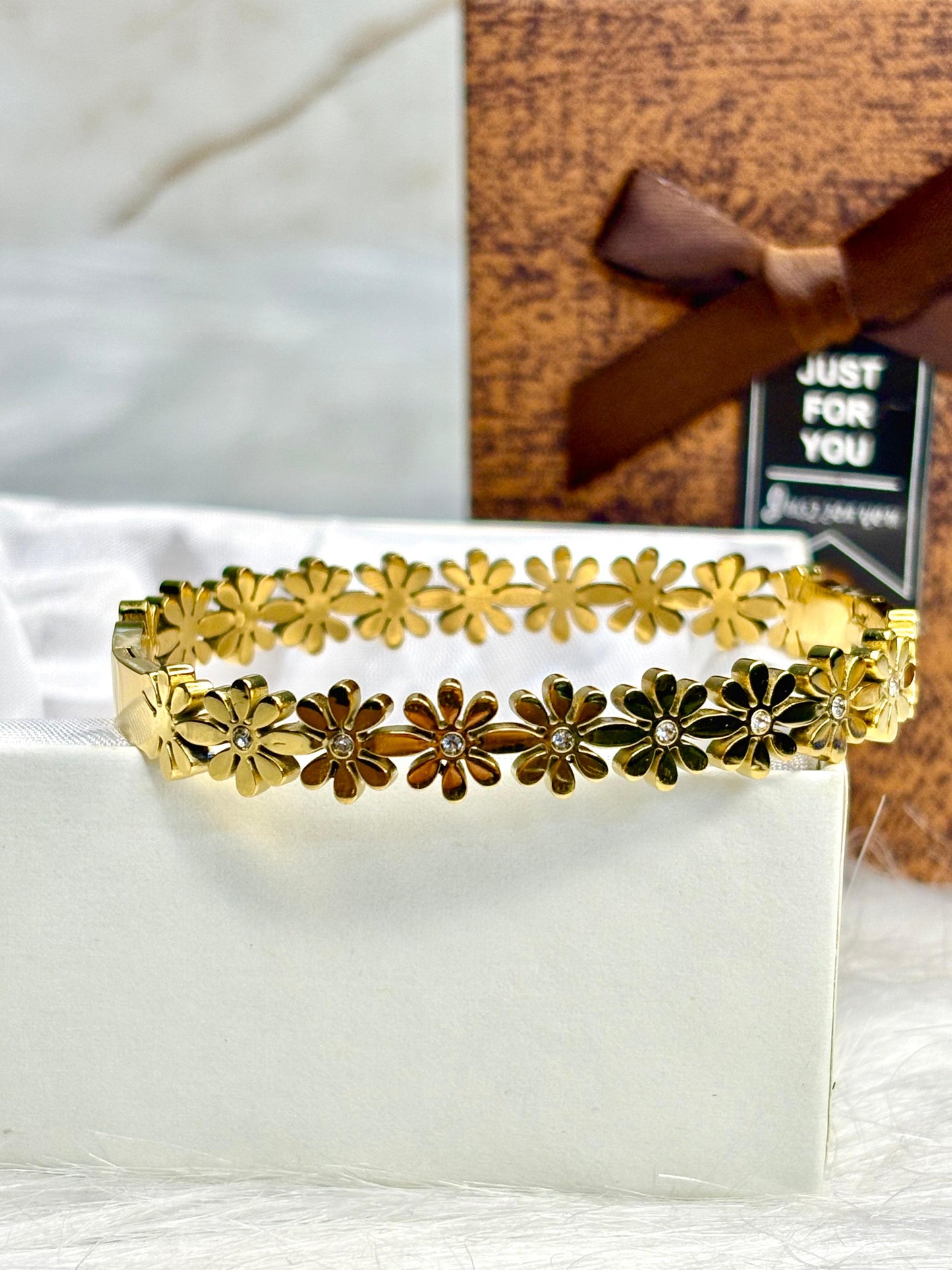 Elegant Anti-Tarnish Gold Flower Bangle Bracelet | Korean Inspired Women's Jewellery