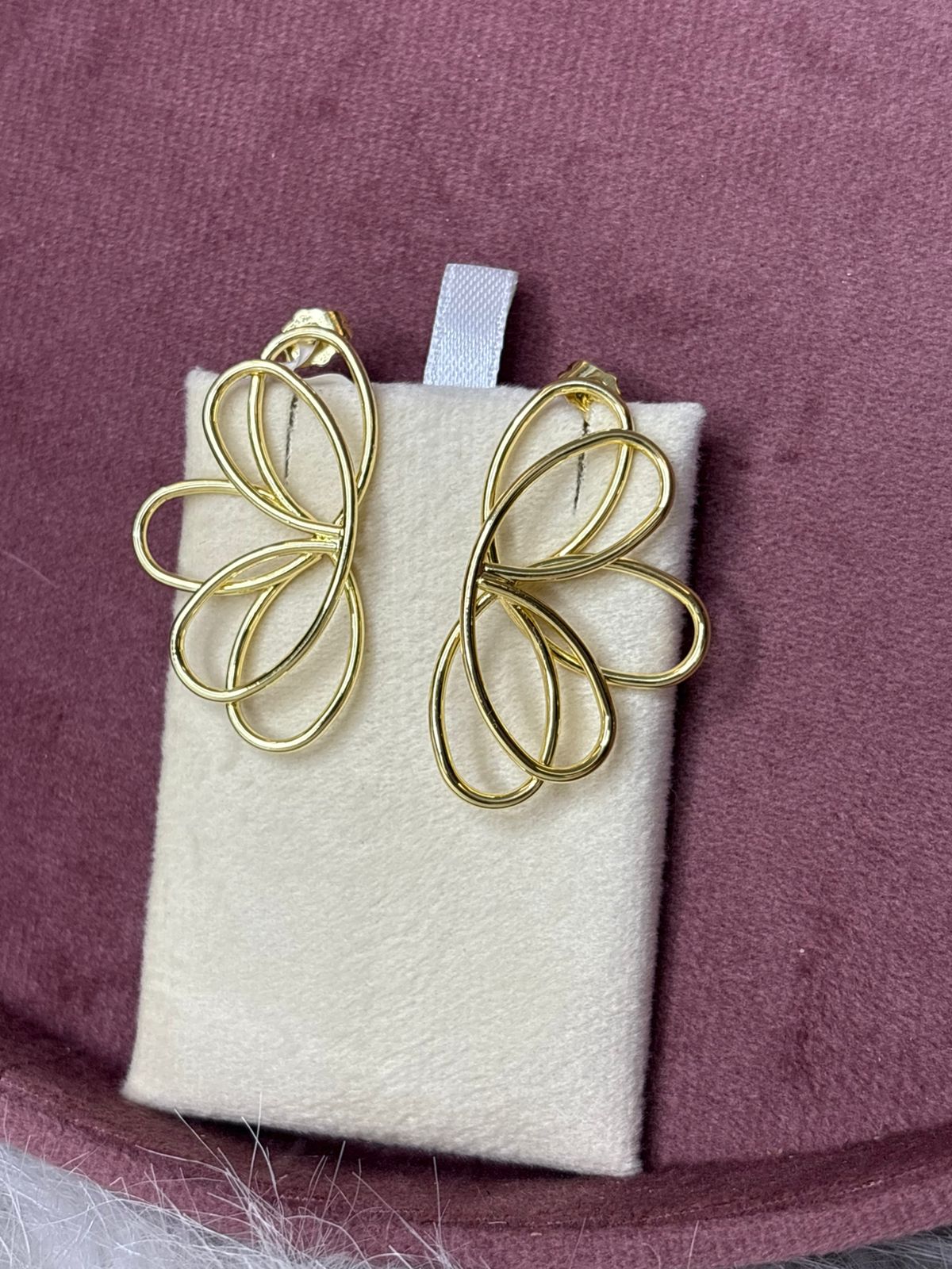 Wired-Flower Earrings