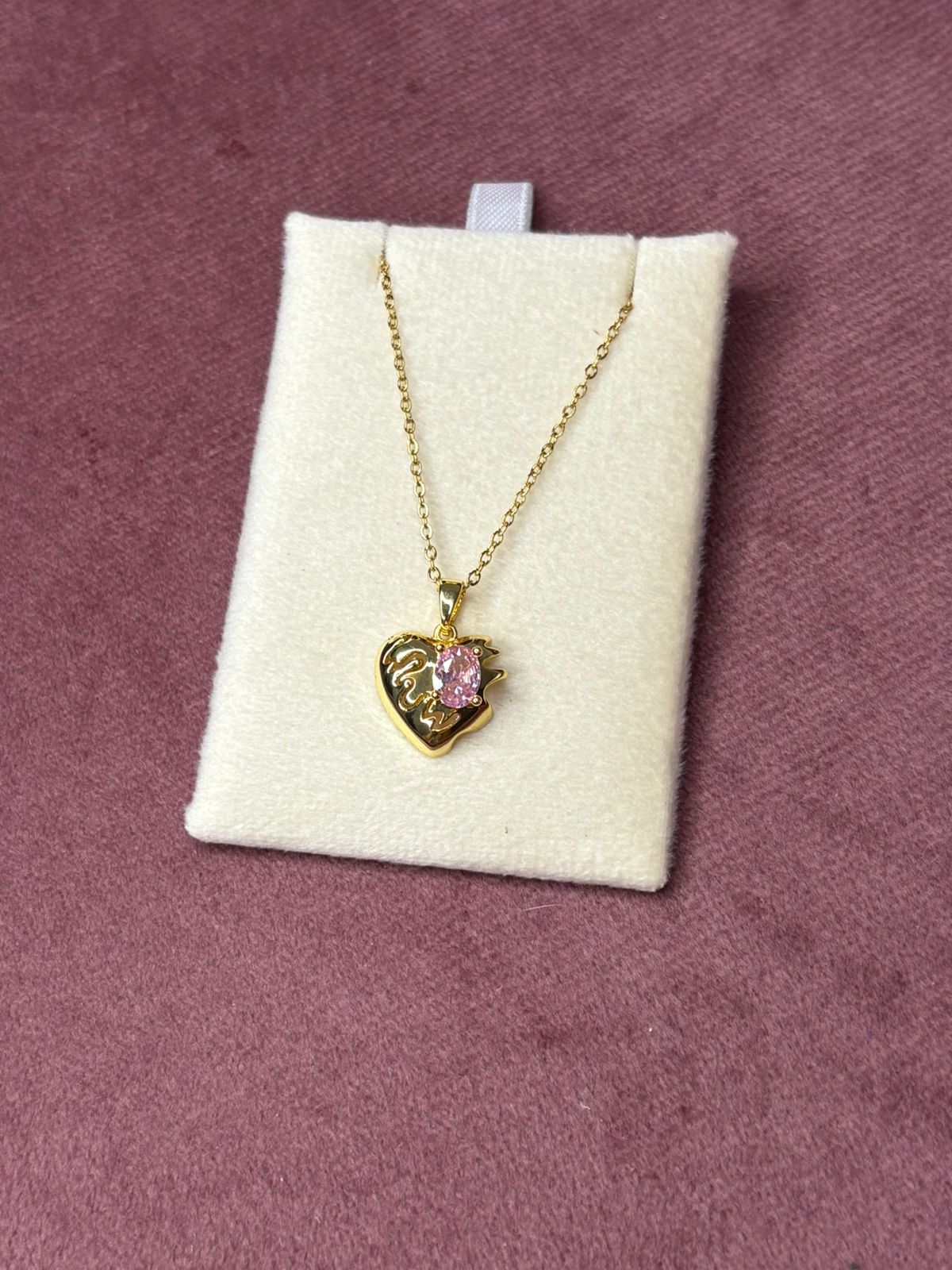 Melting Heart with Pink Stone Style Necklace Chain