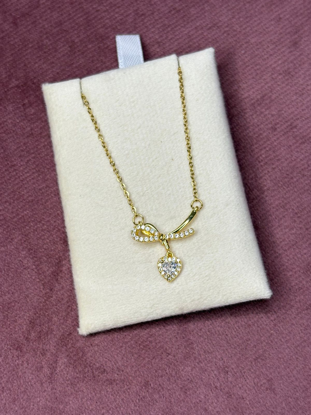 ZIOR Diamond Style mini Heart necklace chain