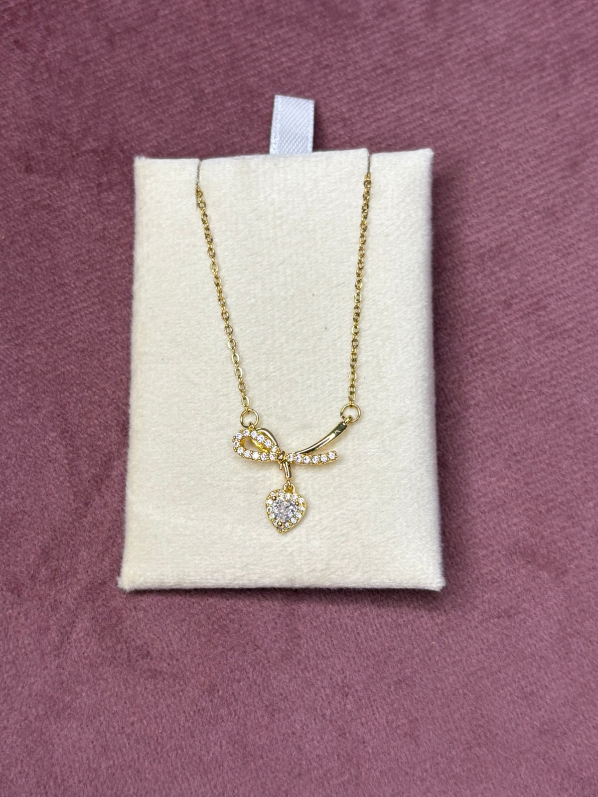 ZIOR Diamond Style mini Heart necklace chain