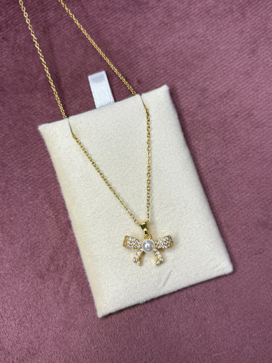 Classy Pearl-Bow Necklace Chain for Girls