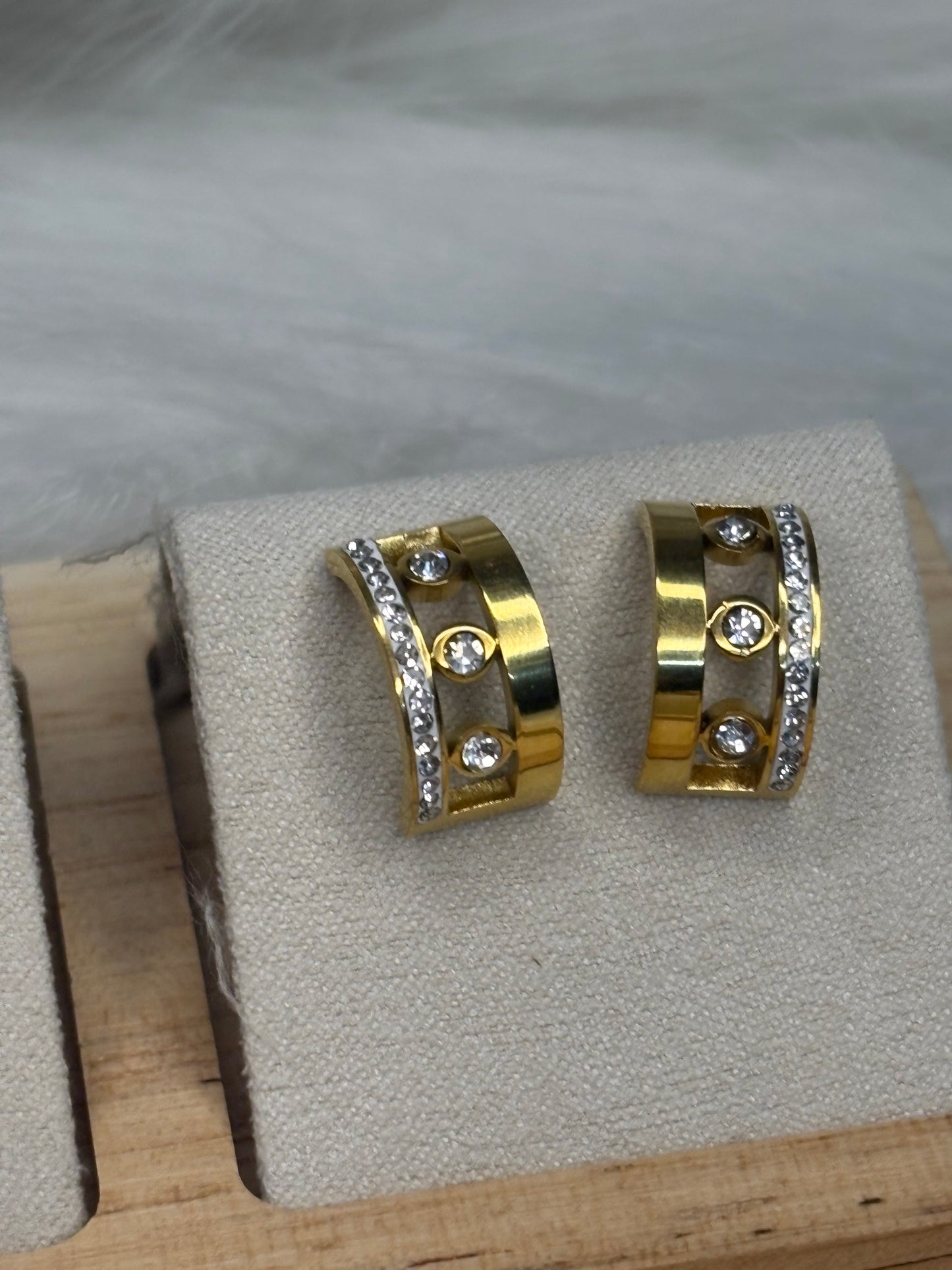 Diva Hoops