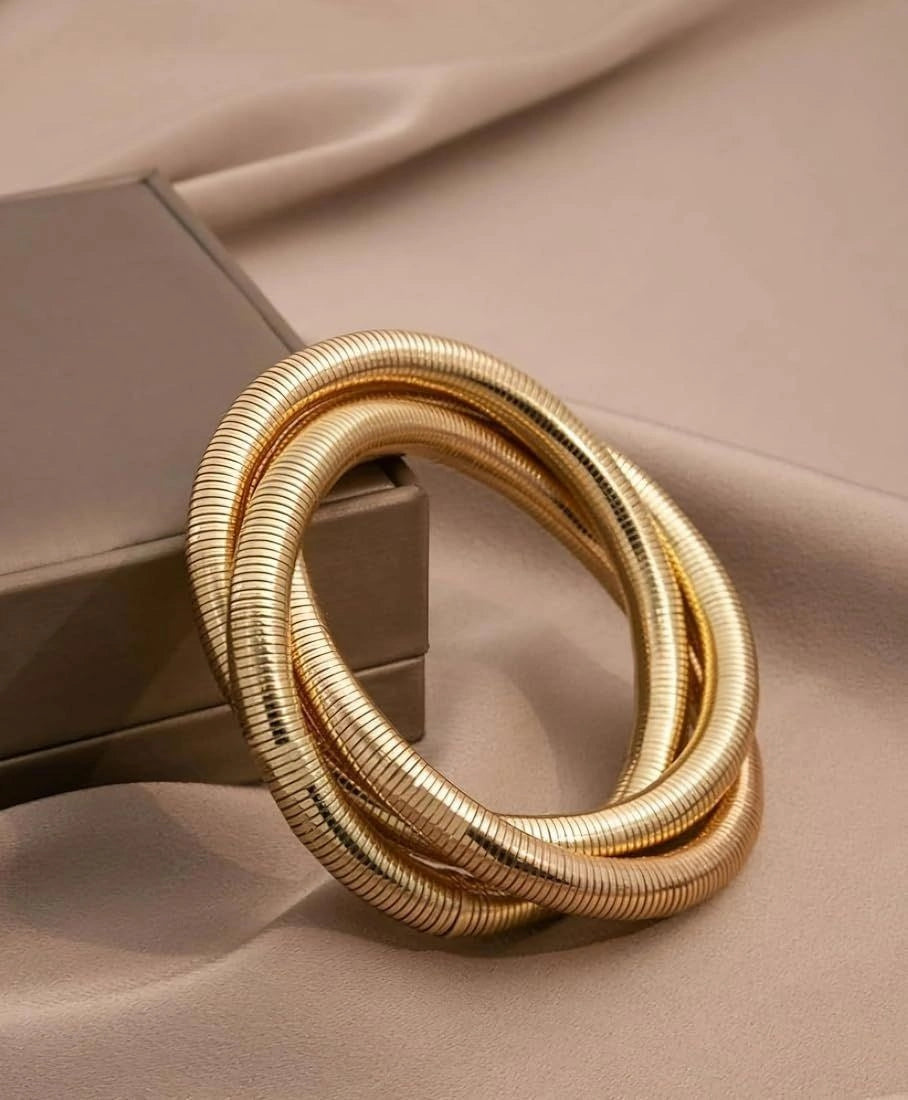 ELEGANT METALLIC COILED BRACELET & CHAIN