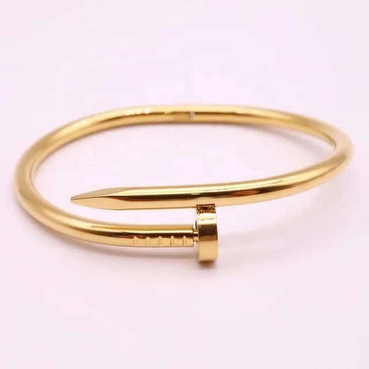 BOLD NAIL BRACELET